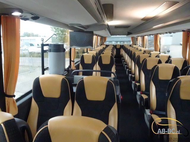 Туристичний автобус VDL Futura FHD2 139/460 - 63 Sitze EURO 6