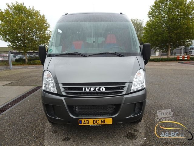 Touringcar IVECO Indcar Wing 28 Sitze EURO 5 Neuer Motor