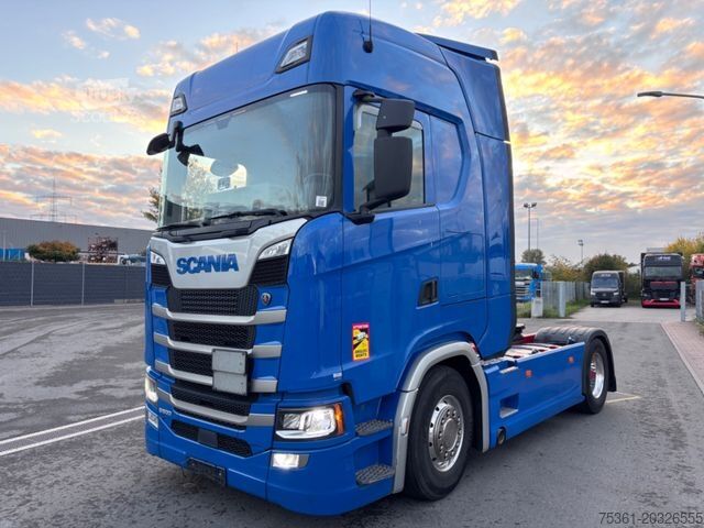 Standardní tahač SCANIA S 500 RETARDER ACC E6 Alufelgen Navi