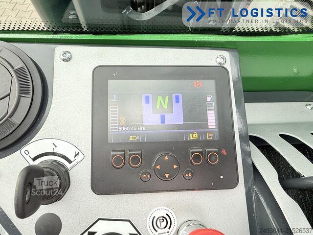 Carrello elevatore a 4 direzioni Combilift C4500 DIESEL TRIPLEX 4900 FREE LIFT