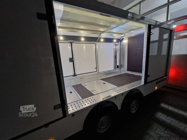 Transporter samochodowy Brian James Trailers Race Transporter 5 weiß ab Lager verfügbar