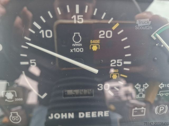 Traktorius John Deere 4400 Kommunaltraktor Diesel Kabine Allrad