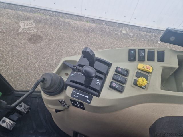 Traktorius John Deere 4720 Allrad Traktor Frontlader FZW FKH 2792h