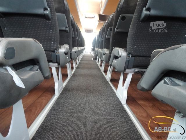 Diaľkový autobus MAN lions Coach 63 Sitze