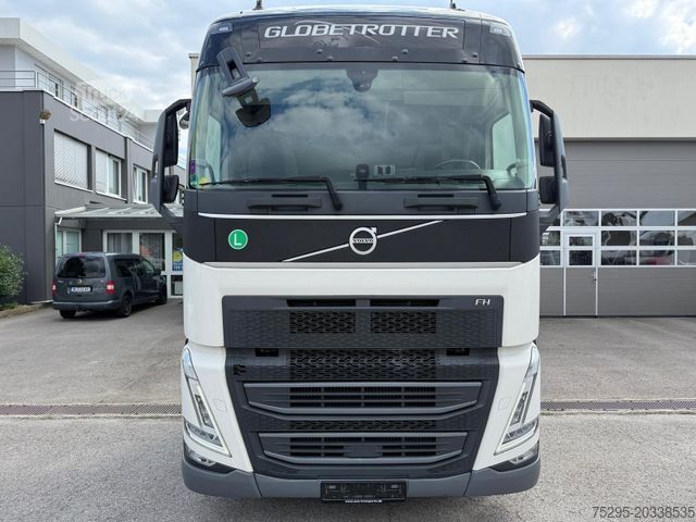 Štandardný ťahač VOLVO FH 500 Sattelzugmaschine XL TOP Zust. VEB Bremse