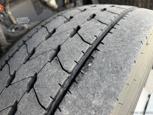 Štandardný ťahač VOLVO FH 500 Sattelzugmaschine XL TOP Zust. VEB Bremse