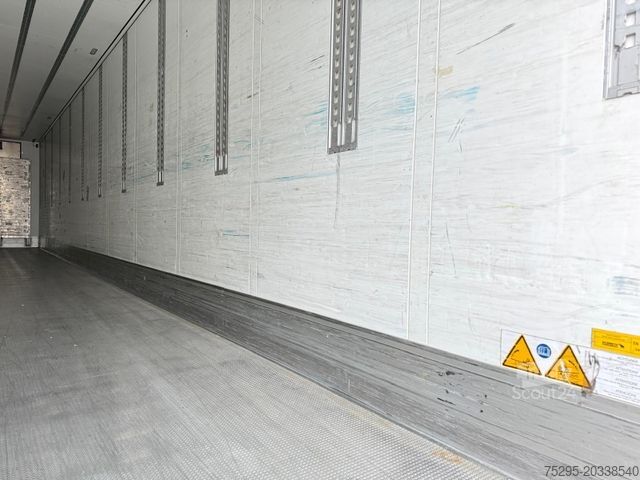 Køletrailer SCHMITZ CARGOBULL 3 Achs ThermoKing SLXE 300 Doppelstock Lift SAF