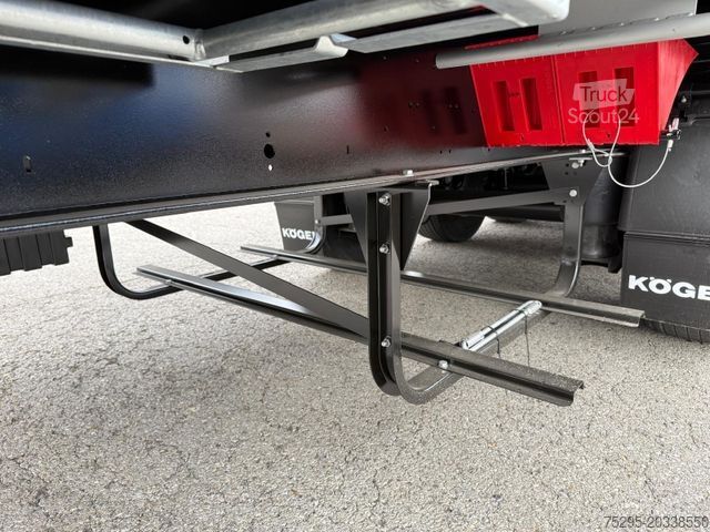 Открытый полуприцеп с тентом KÖGEL 3Achs Standard Curtainsider Liftachse