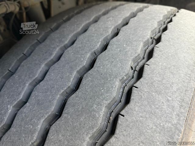 Camión de plataforma DAF XF 440 SC Staplerhalter Lift/Lenk L8,45m TÜV neu