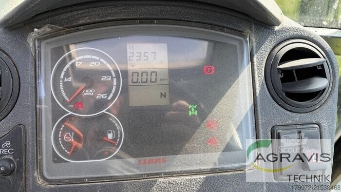 Trattore Claas AXOS 330 CX