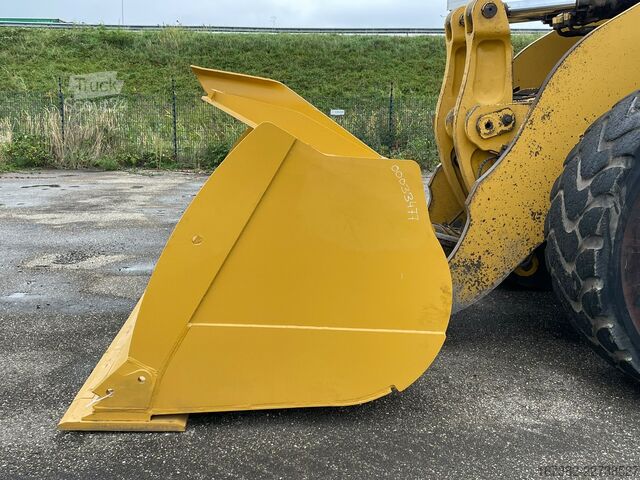 Caricatore Caterpillar 980M | New Bucket