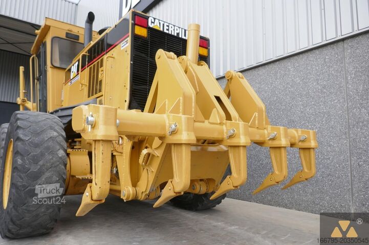 Grader Caterpillar 140H