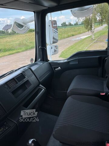 Zirgu pārvadātājs 4 zirgiem MAN TGL 8.180