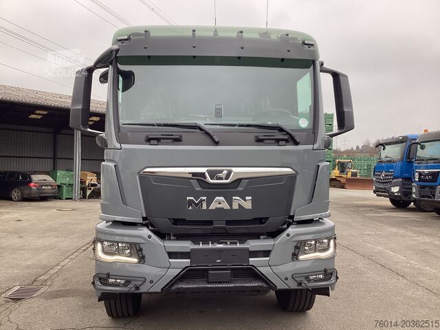 Camion à trois côtés basculants MAN TGS 35.480 8x4 BB Trigenius Meiller Bord