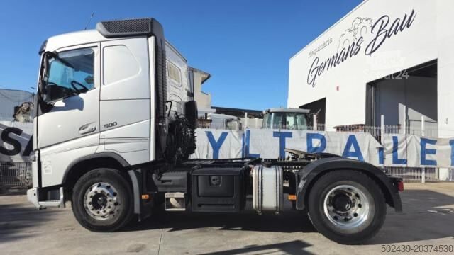 Véhicule tracteur Volvo FH 500