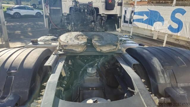 Véhicule tracteur Volvo FH 500