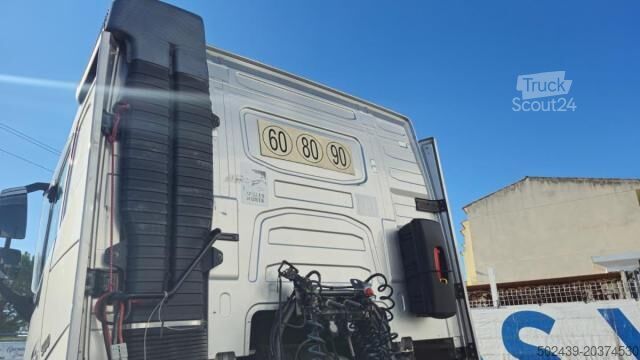 Véhicule tracteur Volvo FH 500