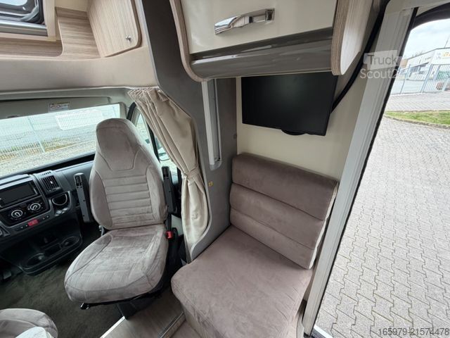 Halvintegrert bobil MILLER Louisiana