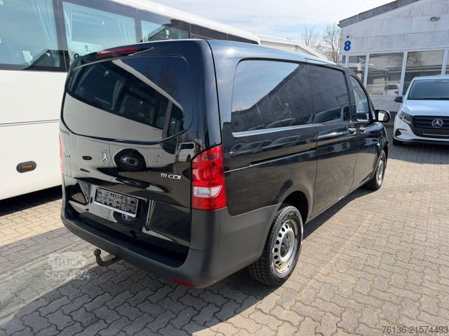 Kassevogn MERCEDES-BENZ Vito 111 CDI lang AHK 3 Sitzer
