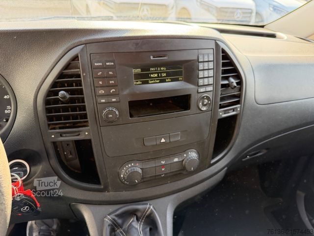 Kassevogn MERCEDES-BENZ Vito 111 CDI lang AHK 3 Sitzer