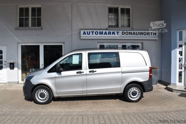 Minibüs MERCEDES-BENZ Vito Mixto 114 CDI 4x4 kompakt Autom. 5 Sitzer