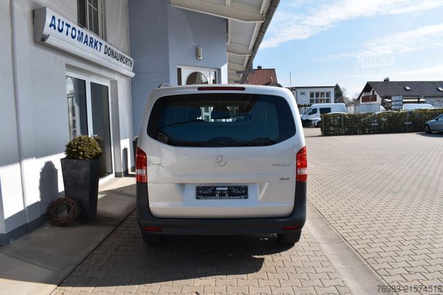 Minibüs MERCEDES-BENZ Vito Mixto 114 CDI 4x4 kompakt Autom. 5 Sitzer