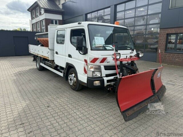 Furgon Mitsubishi Fuso Canter Winterdienst Salzstreuer