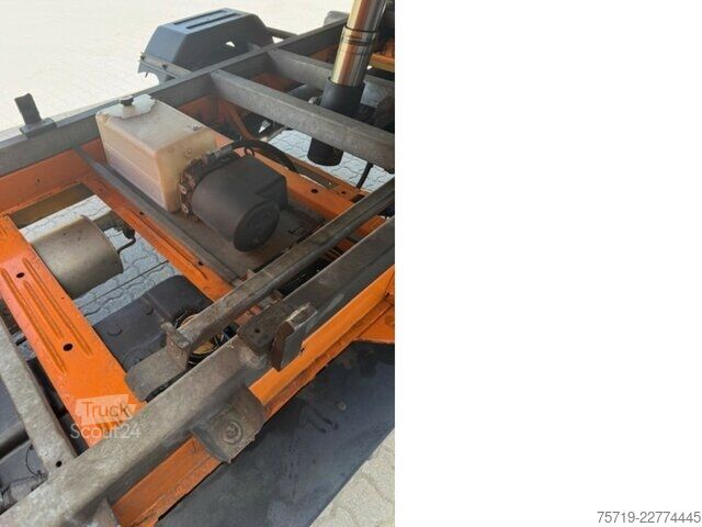 Фургон VW T5 2.0TDI Kipper