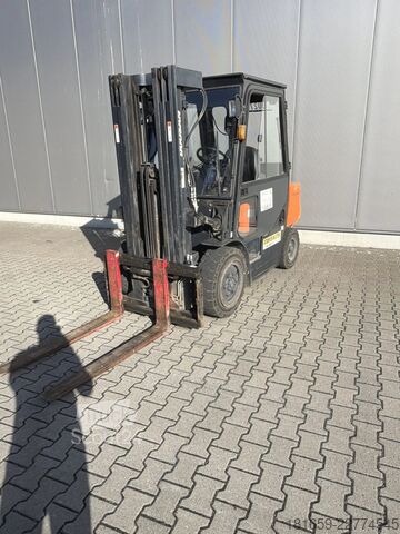 Wózki z silnikiem Diesla DOOSAN D30GP