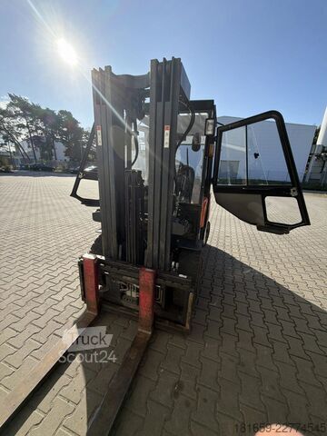 Wózki z silnikiem Diesla DOOSAN D30GP