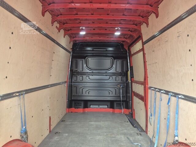 Kastenwagen Volkswagen Crafter 35 Maxi L4H3 1Hand PDC sofort verfügbar!