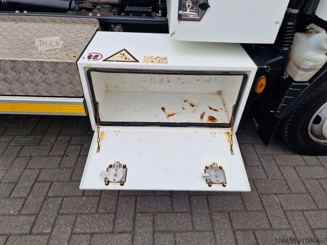 Roll-off tipper truck MITSUBISHI Canter 9 C 18 Abroller