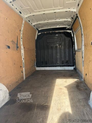 High top van RENAULT Master 3-Sitzer Kasten lang + hoch Klima Kamera