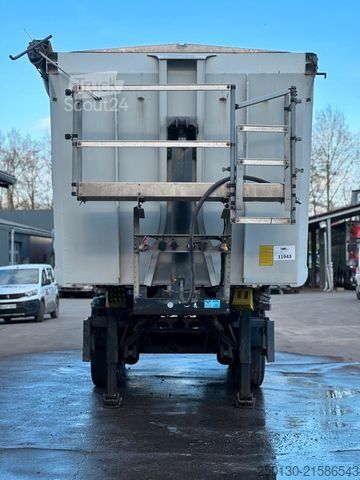 Sklopný návěs SCHMITZ CARGOBULL SKI2 SL 8.2 ALU-Getreidekipper Liftachse 44m³