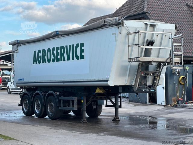 Sklopný návěs SCHMITZ CARGOBULL SKI2 SL 8.2 ALU-Getreidekipper Liftachse 44m³