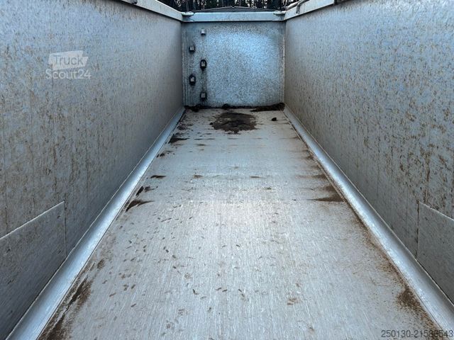 Sklopný návěs SCHMITZ CARGOBULL SKI2 SL 8.2 ALU-Getreidekipper Liftachse 44m³