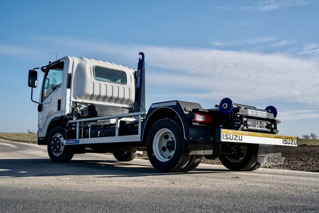 камион с кука Telehoist Isuzu M30H 150 PS Abrollkipper