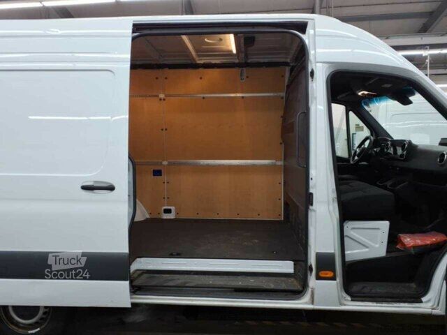 Fourgon Mercedes-Benz Sprinter 317 CDI,L2H2,Automatik,Kamera,Navi