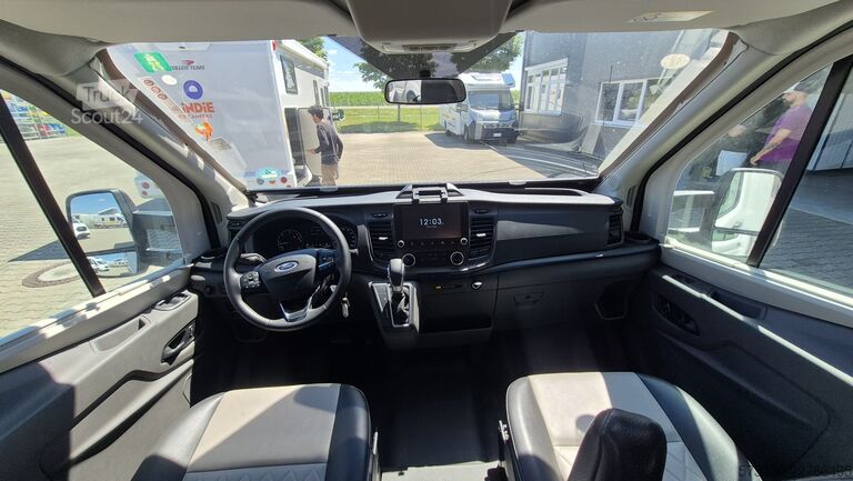 Półzintegrowany kamper 2024 Ford Transit Weinsberg Carasuite | Automatik | 5 Schlafplätze