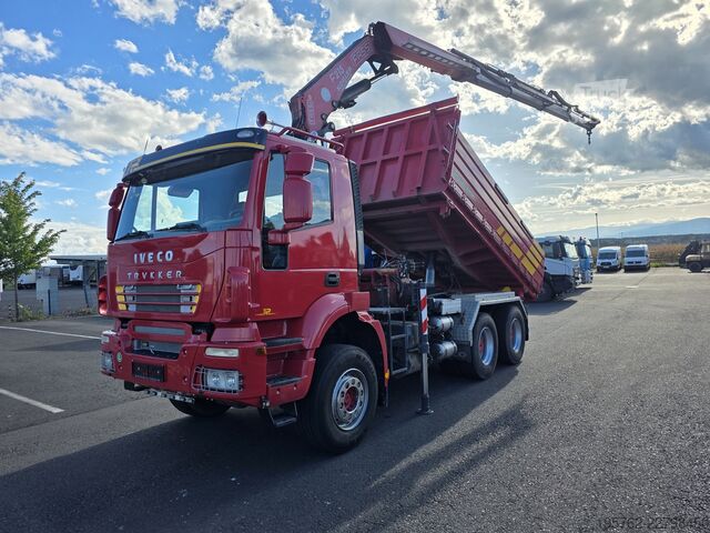 Wywrotka IVECO TRAKKER AD38T44 6x4 E3 FASSI 215