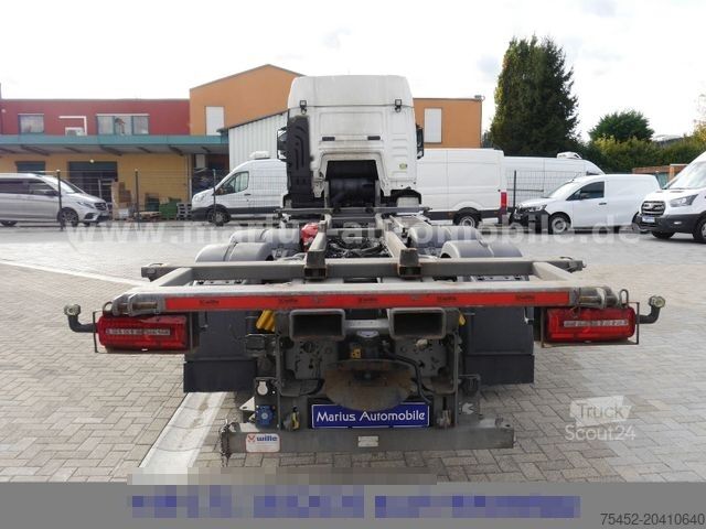 Camion porte-caisses amovibles MAN TGS 26.420 LX