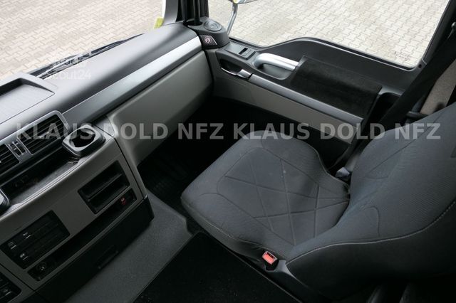 Flatbed truck with tarp MAN TGM 18.320 Pritsche Plane Kamera LBW Euro 6