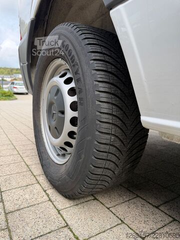 Komercijalno vozilo sa visokim krovom MERCEDES-BENZ Sprinter 314cdi Kasten L1H2 3,5t Werkstatt REGAL
