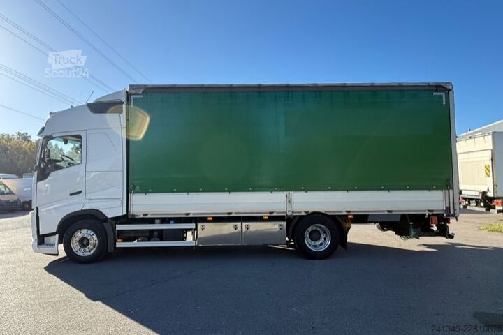 Platformas kravas automašīna ar tentu VOLVO FH-460 4x2 LBW