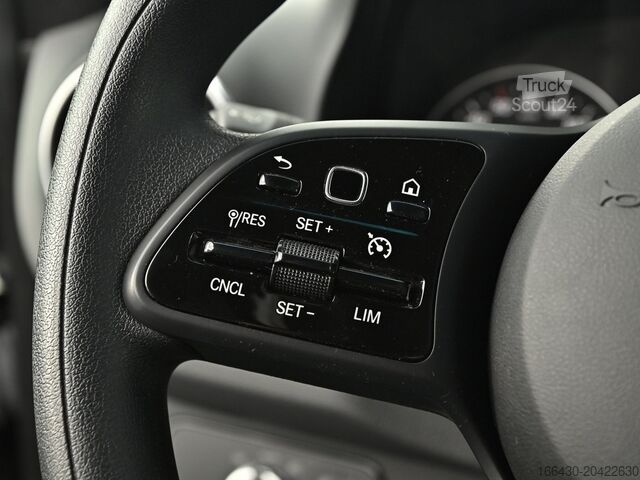 Minibus Mercedes-Benz Sprinter 317 CDI Tourer L3 (2-2-2-3) AHK Kame