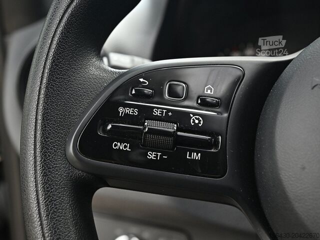 Kastenwagen hoch Mercedes-Benz Sprinter 317 CDI Kasten L2H2 Holz Navi Kamera