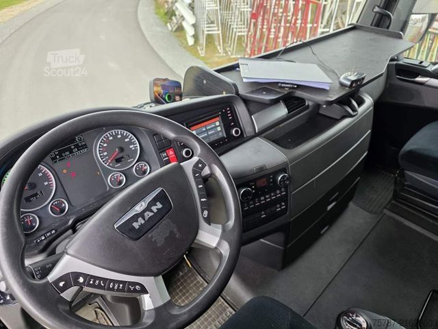 Volymdragbil MAN 18.400 TGX LL , ZF Intarder, Doppeltank, Euro 6