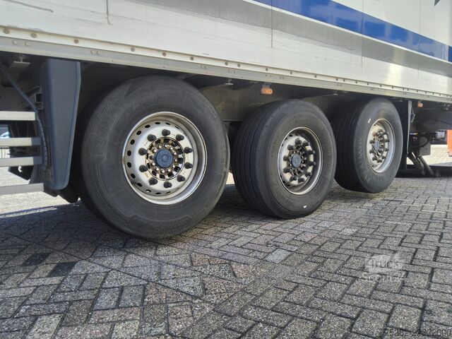 Valiză Schmitz Cargobull SKO 24 TRAILER INWENDIG 13.55 METER - OJ-25-VL