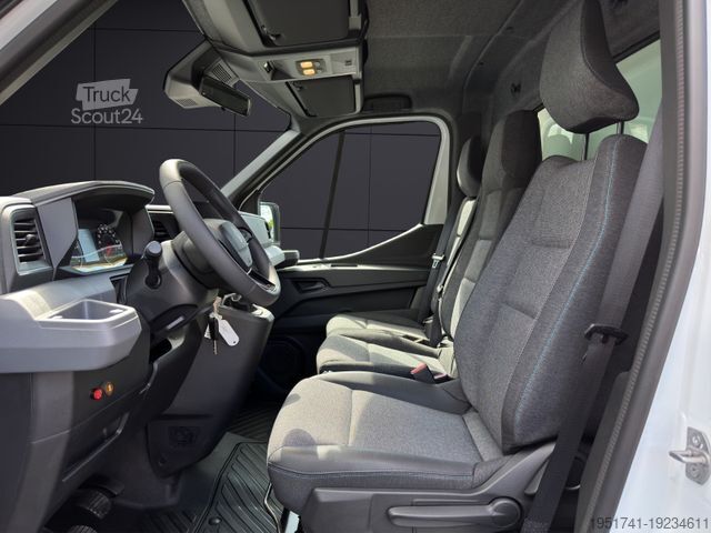 Box van RENAULT Master Koffer 4,47mx2,20x2,30m Seitentüre Klima