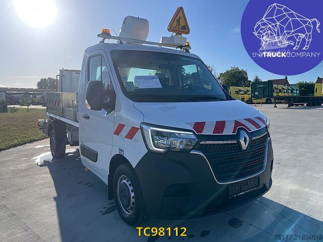 Plate-forme de levage Renault Master Hoogtewerker